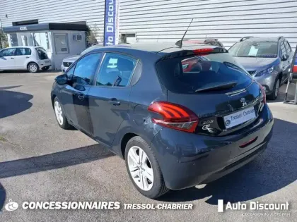Photo 14 Peugeot 208  PureTech 82ch S&S BVM5 Allure