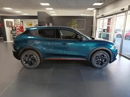 Photo 3 Alfa Romeo Junior  Elettrica 156ch Speciale