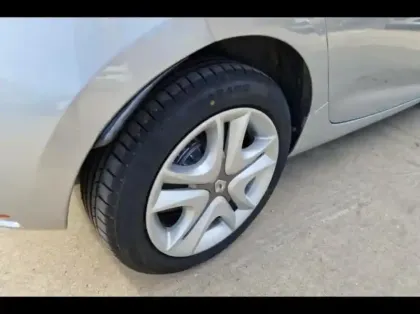 Photo 12 Renault Zoé Zoe Zen charge normale R90 MY19