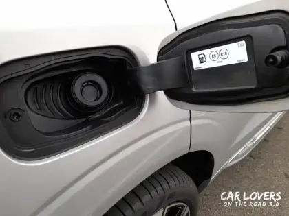 Photo 25 Volvo Xc60  T6 AWD Hybride rechargeable 253 ch+145 ch Geartronic 8