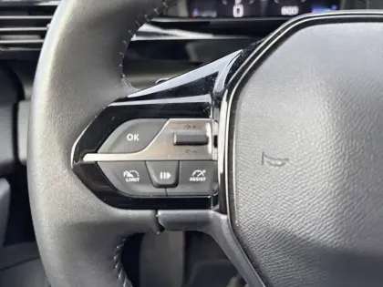 Photo 37 Peugeot 308  BlueHDi 130ch S&S EAT8