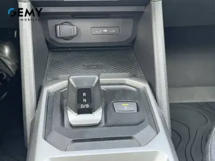 Photo 12 Dacia Duster  Hybrid 140 4x2