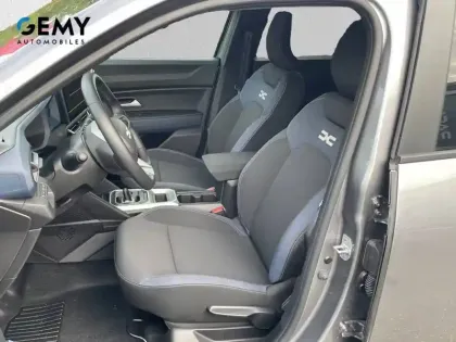 Photo 8 Dacia Duster  Hybrid 140 4x2