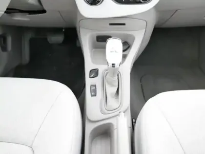 Photo 14 Renault Zoé Zoe Zen charge normale R90 MY19