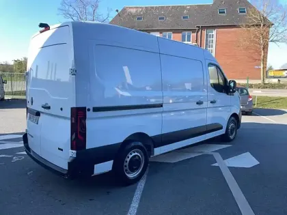 Photo 33 Renault Master  ELECTRIQUE FGN L2H2 3T5 GRANDE AUTONOMIE