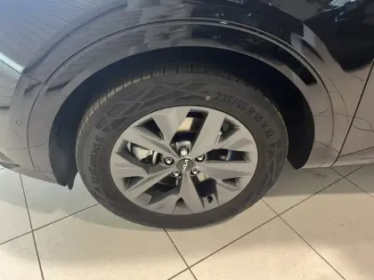 Photo 12 Kia Sportage Gén. V Ph1 GT-line Premium 5