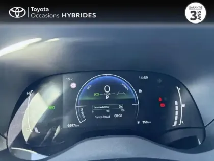 Photo 20 Toyota Yaris  116h Design 5p MC24