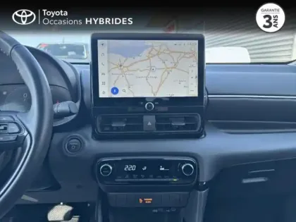 Photo 21 Toyota Yaris  116h Design 5p MC24