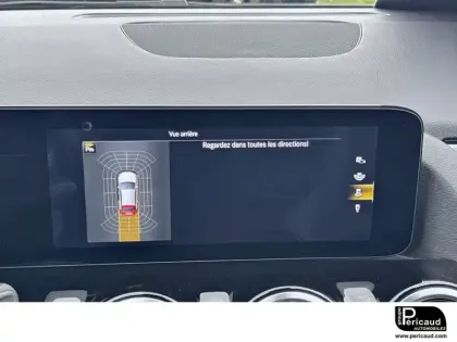 Photo 26 Mercedes GLA  250 e 8G-DCT