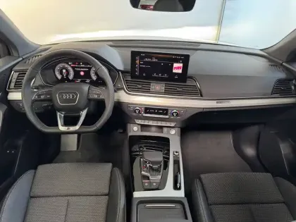 Photo 10 Audi Q5  50 TFSIe 299 S tronic 7 Quattro