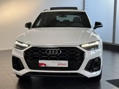 Photo 2 Audi Q5  50 TFSIe 299 S tronic 7 Quattro