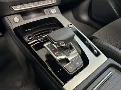 Photo 17 Audi Q5  50 TFSIe 299 S tronic 7 Quattro