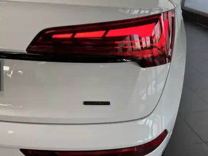 Photo 27 Audi Q5  50 TFSIe 299 S tronic 7 Quattro