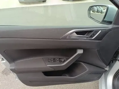 Photo 28 Volkswagen Polo  1.0 TSI 95 S&S DSG7