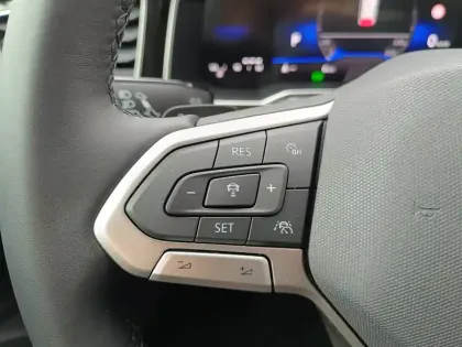 Photo 35 Volkswagen Polo  1.0 TSI 95 S&S DSG7