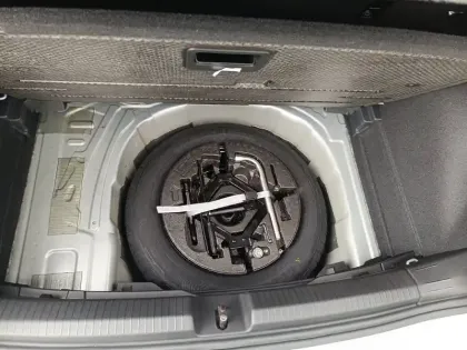 Photo 25 Volkswagen Polo  1.0 TSI 95 S&S DSG7