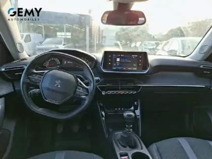 Photo 7 Peugeot 2008  PureTech 100 S&S BVM6