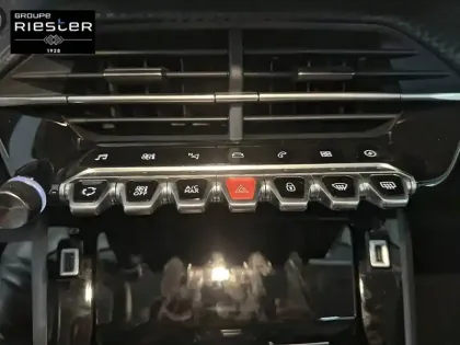 Photo 24 Peugeot 208  Electrique 50 kWh 136ch