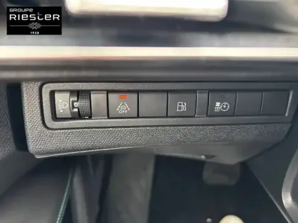 Photo 39 Peugeot 3008  Hybrid 225 e-EAT8