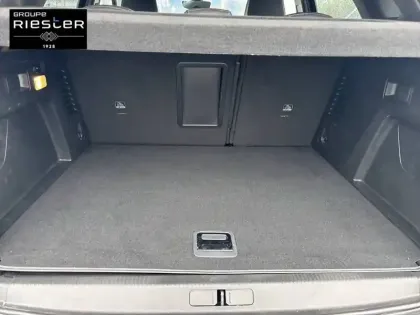 Photo 47 Peugeot 3008  Hybrid 225 e-EAT8