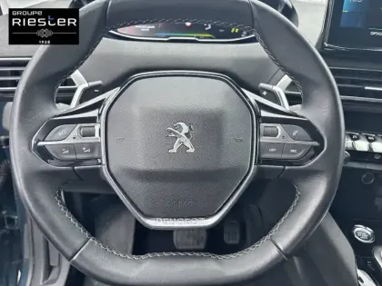 Photo 50 Peugeot 3008  Hybrid 225 e-EAT8