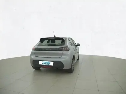 Photo 24 Peugeot 208  PureTech 100 S&S EAT8