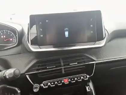 Photo 14 Peugeot 208  PureTech 100 S&S EAT8