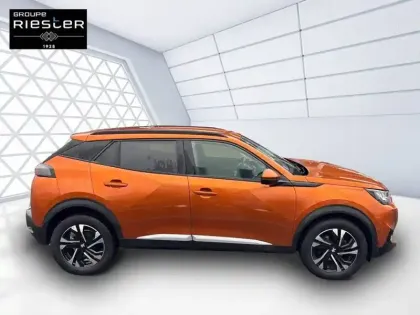 Photo 3 Peugeot 2008  PureTech 100 S&S BVM6