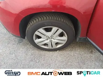 Photo 32 Peugeot 2008  PureTech 82ch BVM5