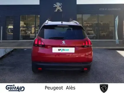 Photo 70 Peugeot 2008  PureTech 82ch BVM5