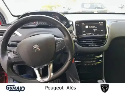 Photo 85 Peugeot 2008  PureTech 82ch BVM5