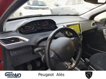 Photo 73 Peugeot 2008  PureTech 82ch BVM5