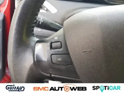 Photo 39 Peugeot 2008  PureTech 82ch BVM5