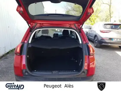 Photo 71 Peugeot 2008  PureTech 82ch BVM5