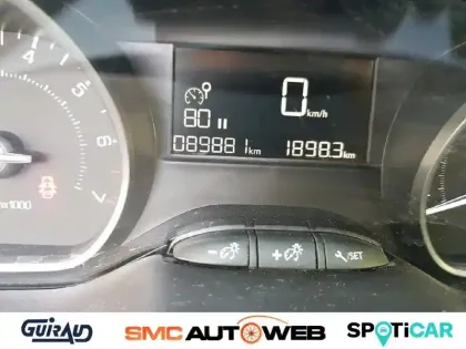 Photo 62 Peugeot 2008  PureTech 82ch BVM5