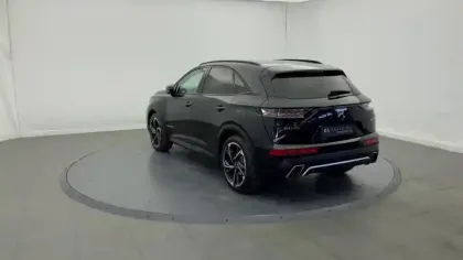 Photo 26 DS DS 7 DS7 Crossback Hybride E-Tense 225 EAT8 Louvre