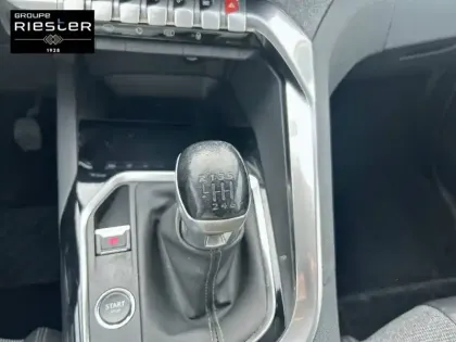 Photo 13 Peugeot 3008  1.2 Puretech 130ch S&S BVM6