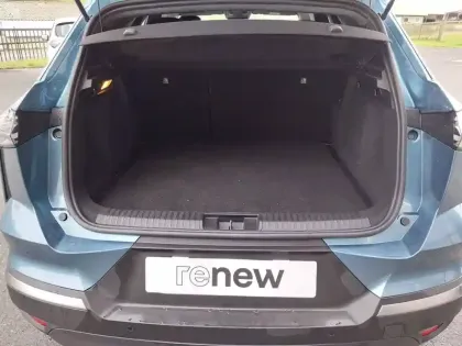 Photo 15 Renault Symbioz  E-Tech full hybrid 145