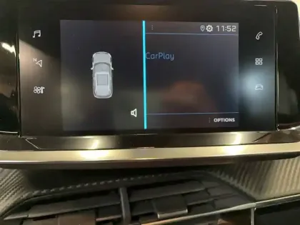 Photo 48 Peugeot 2008  PureTech 130 S&S EAT8