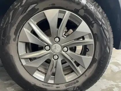 Photo 32 Peugeot 2008  PureTech 130 S&S EAT8