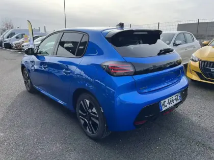 Photo 39 Peugeot 208  Hybrid 100 e-DCS6