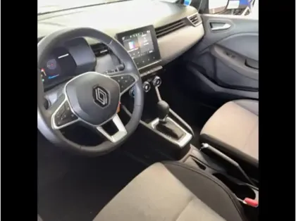 Photo 17 Renault Clio  E-Tech full hybrid 145 GSR2