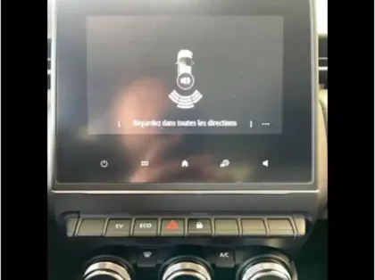 Photo 9 Renault Clio  E-Tech full hybrid 145 GSR2