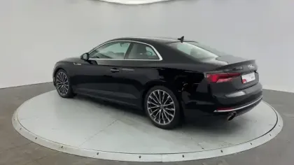 Photo 20 Audi A5 Gén. II Ph1 Design Luxe 2