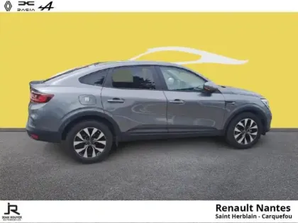 Photo 11 Renault Arkana  1.3 TCe mild hybrid 140ch Evolution EDC -22