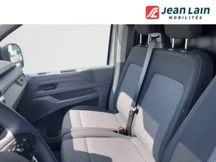 Photo 16 Volkswagen Transporter  VAN L1H1 2.0 TDI 150 BVM6