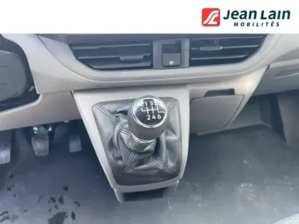 Photo 12 Volkswagen Transporter  VAN L1H1 2.0 TDI 150 BVM6