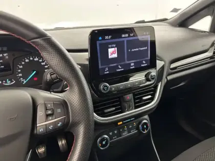 Photo 40 Ford Fiesta  1.0 EcoBoost 155 ch S&S mHEV BVM6