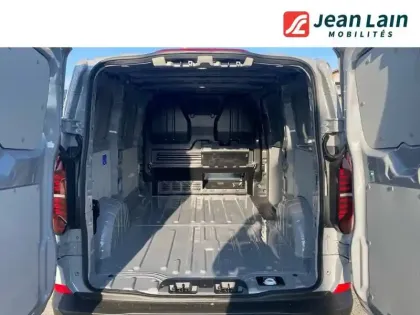 Photo 9 Volkswagen Transporter  VAN L1H1 2.0 TDI 150 BVM6