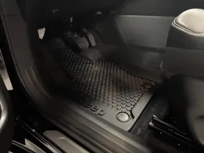 Photo 125 Jeep Compass  1.5 Turbo T4 130 ch BVR7 e-Hybrid